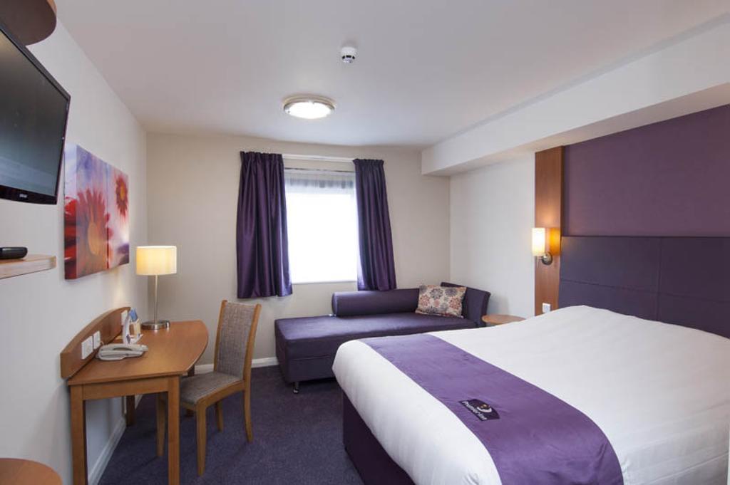 Premier Inn Sittingbourne Kent Camera foto