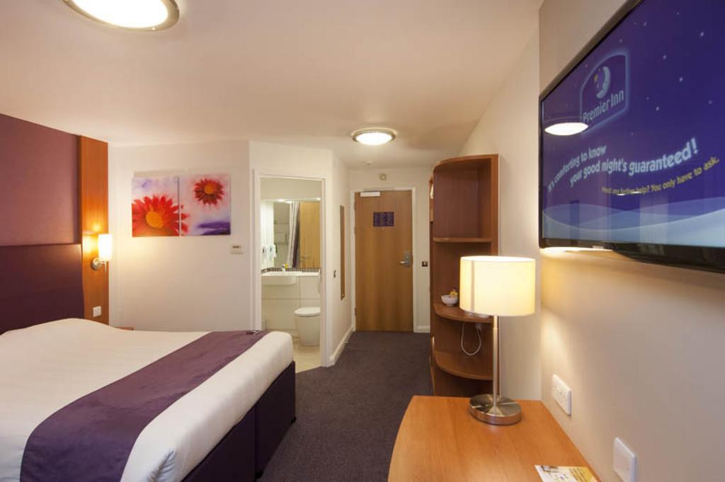 Premier Inn Sittingbourne Kent Esterno foto